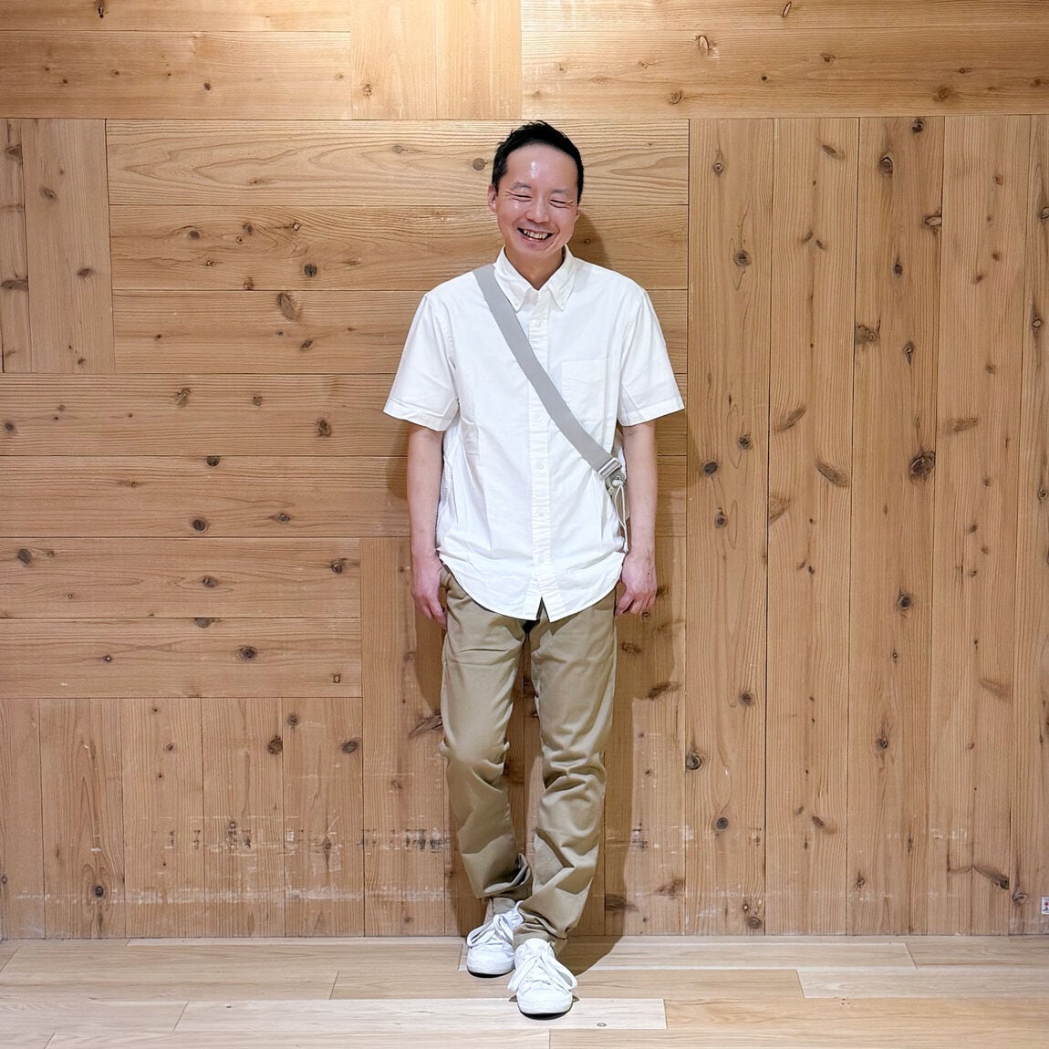 メイン