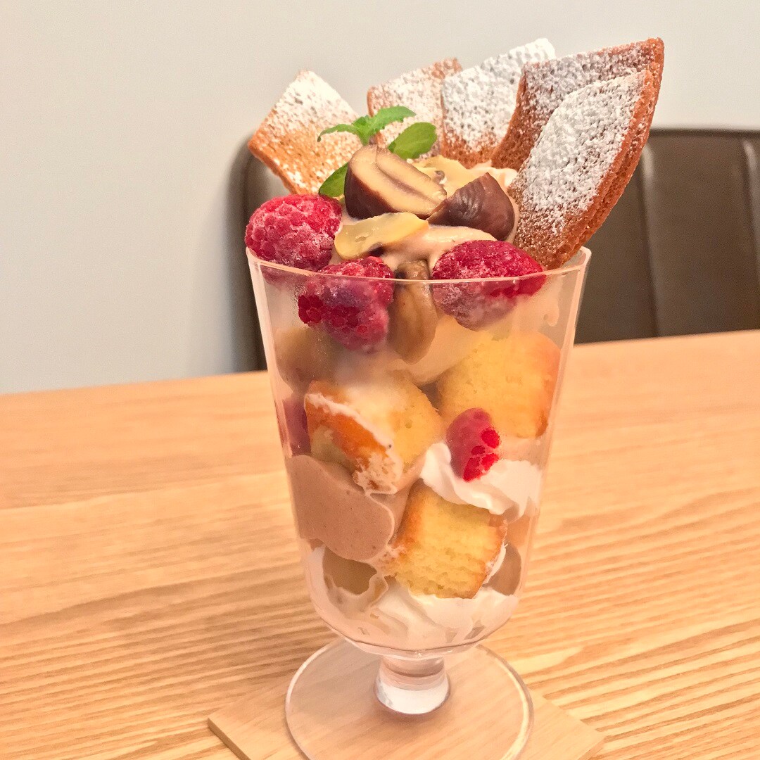 【ザ・モール仙台長町】栗のお菓子を使ったパフェ