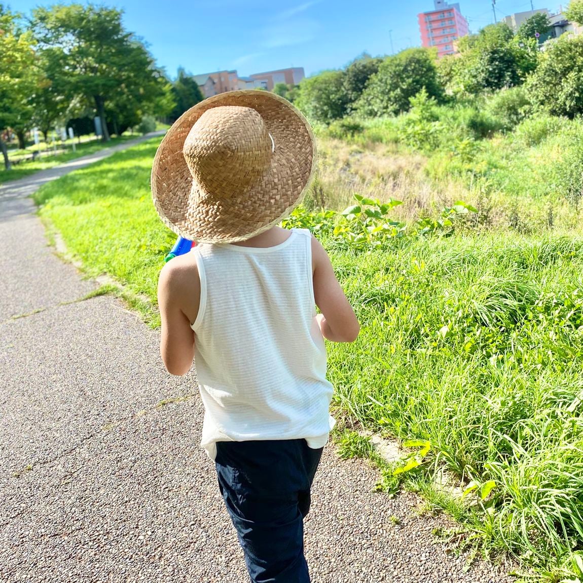 シエスタハコダテ】さらっと気持ちよく。｜綿でさらっと肌あたりがやさしいタンクトップ ｜ 無印良品
