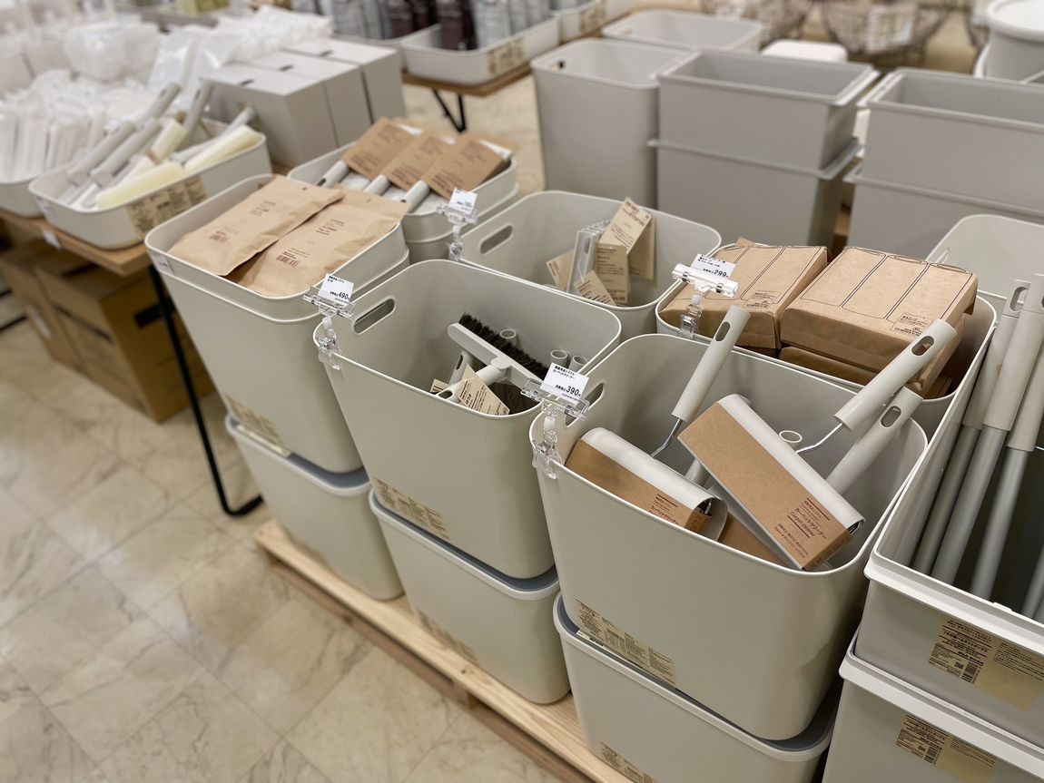 【岡山表町商店街】付け替えて、何役も。