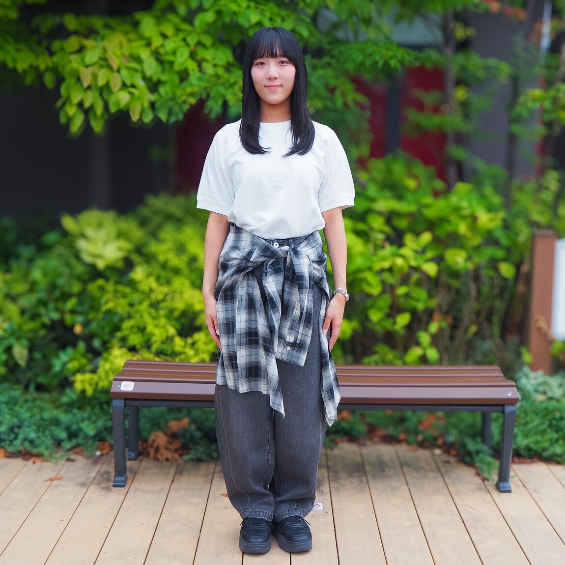 【MOMOテラススタッフ】身長159cm_JY8ngp
