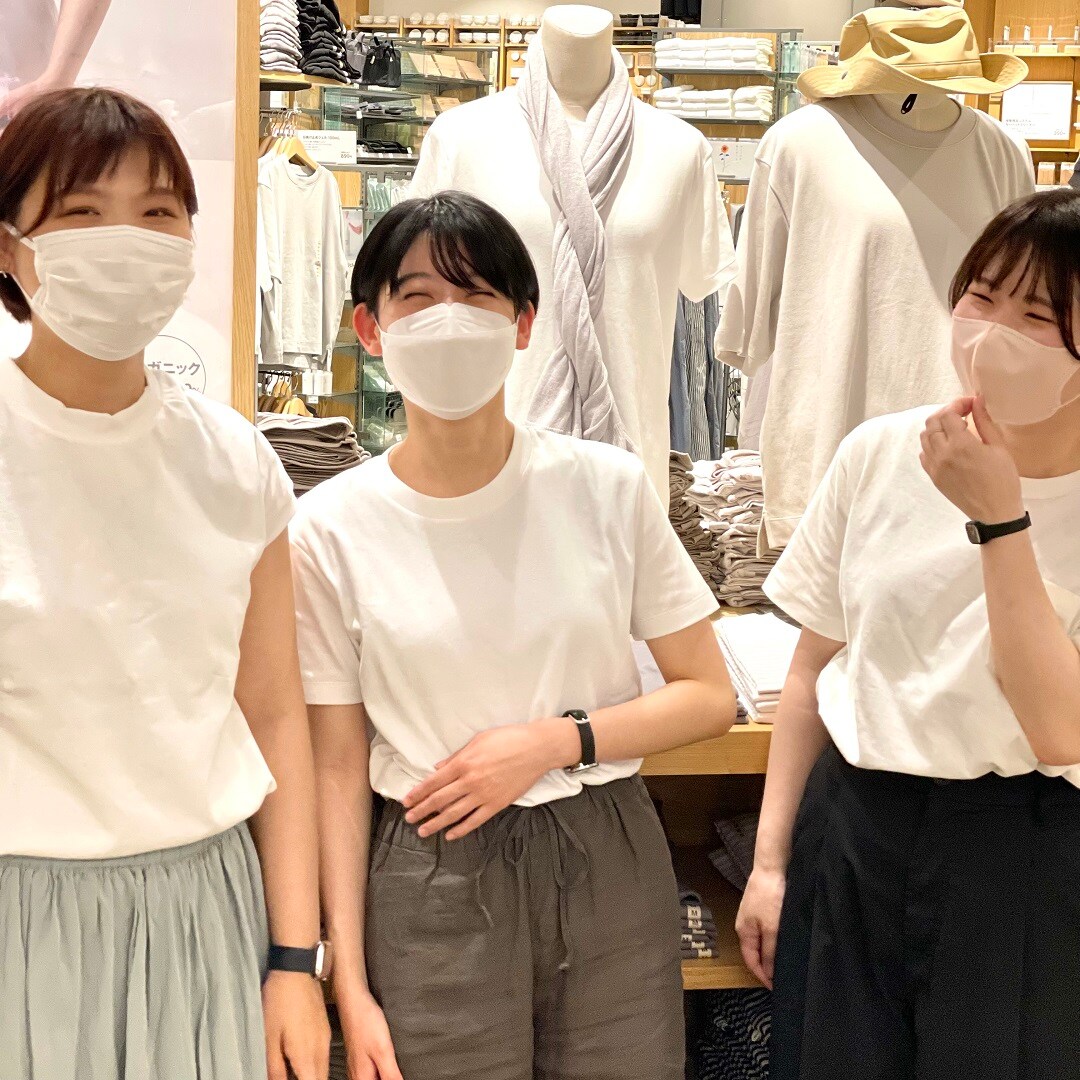 スタッフ写真③
