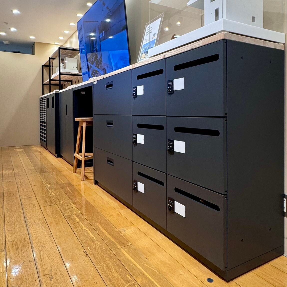 【法人限定】オフィス向けサービス「Office Essentials」がはじまりました_RA9t7T