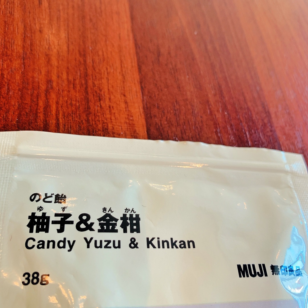 のど飴３
