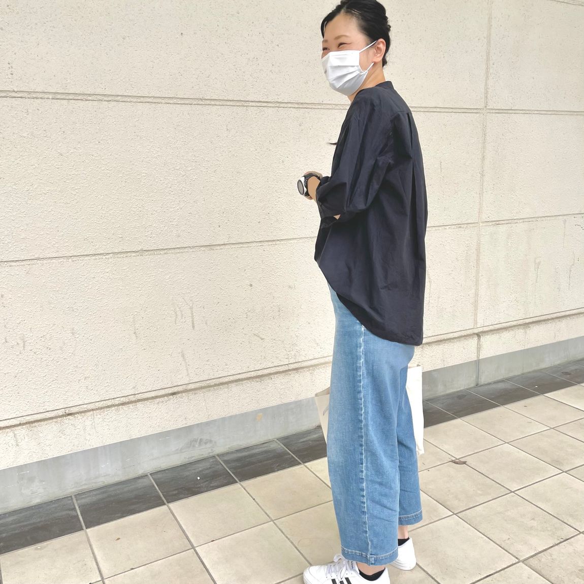 横
