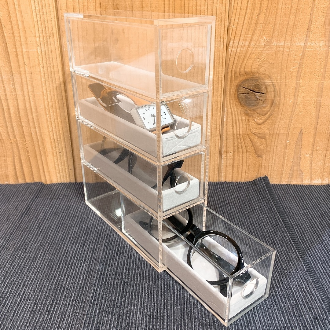 アクリル4