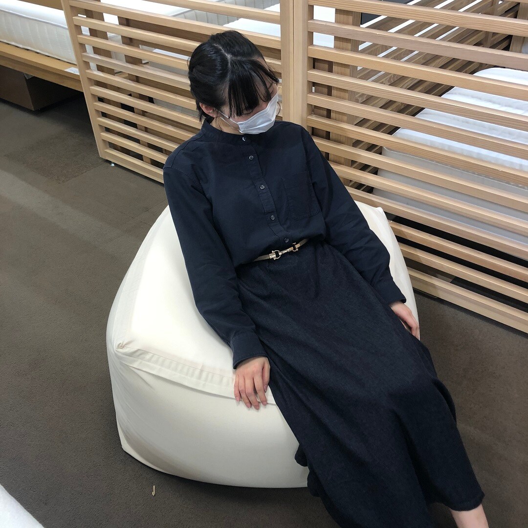 横