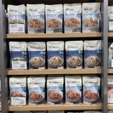 【無印良品500アトレヴィ巣鴨】食品売り場の壁面