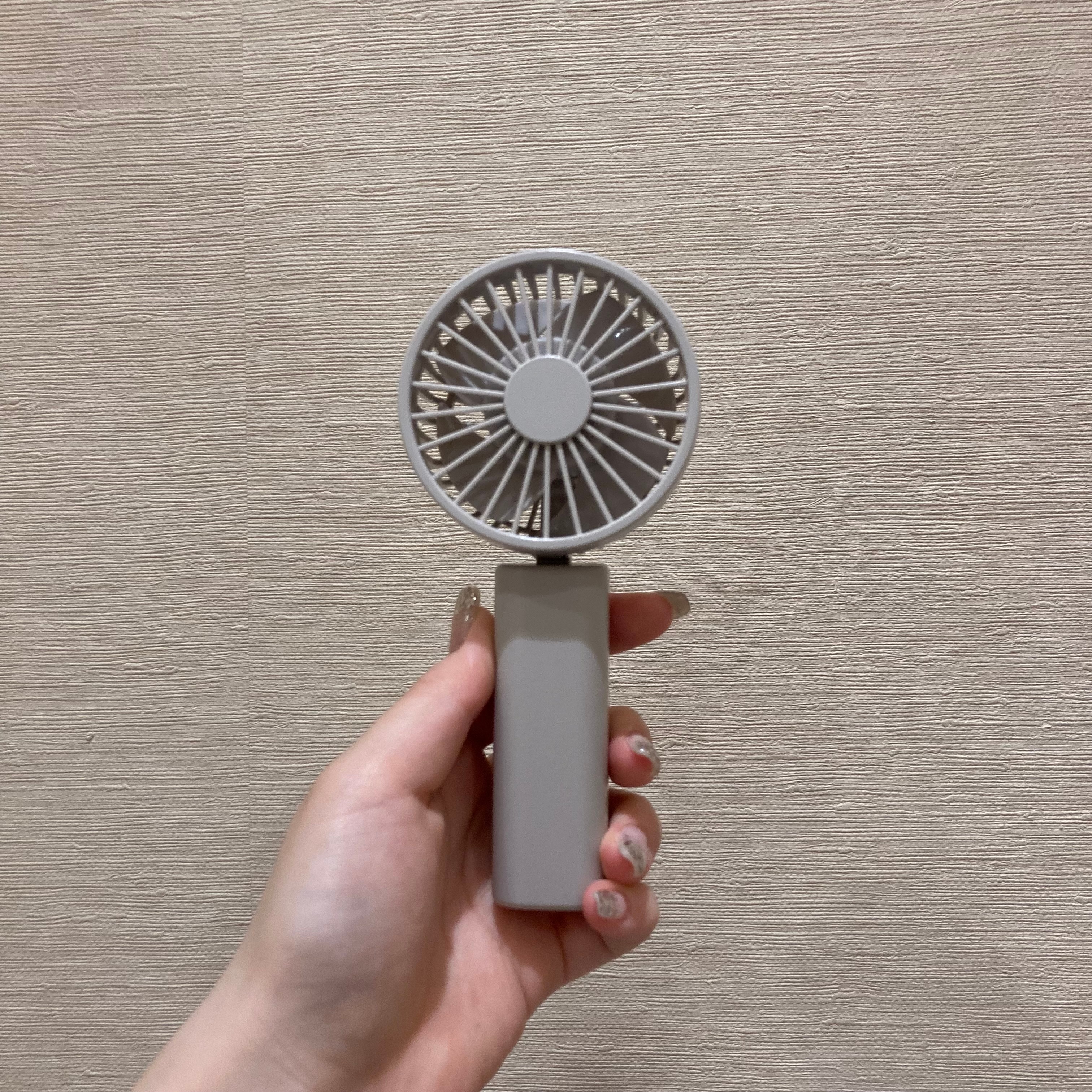 ハンディファン