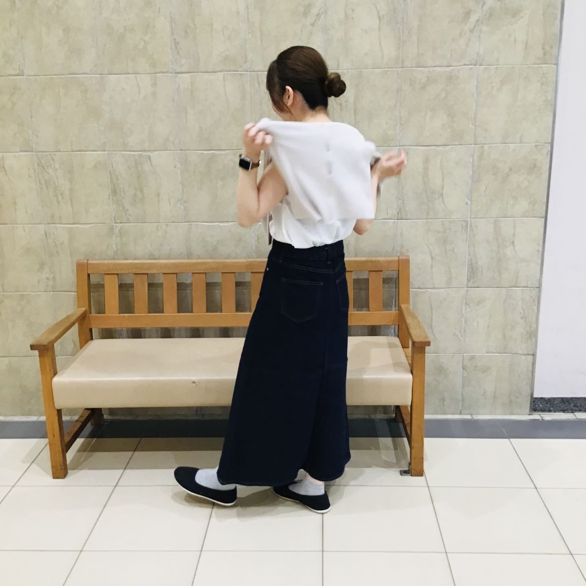 ２