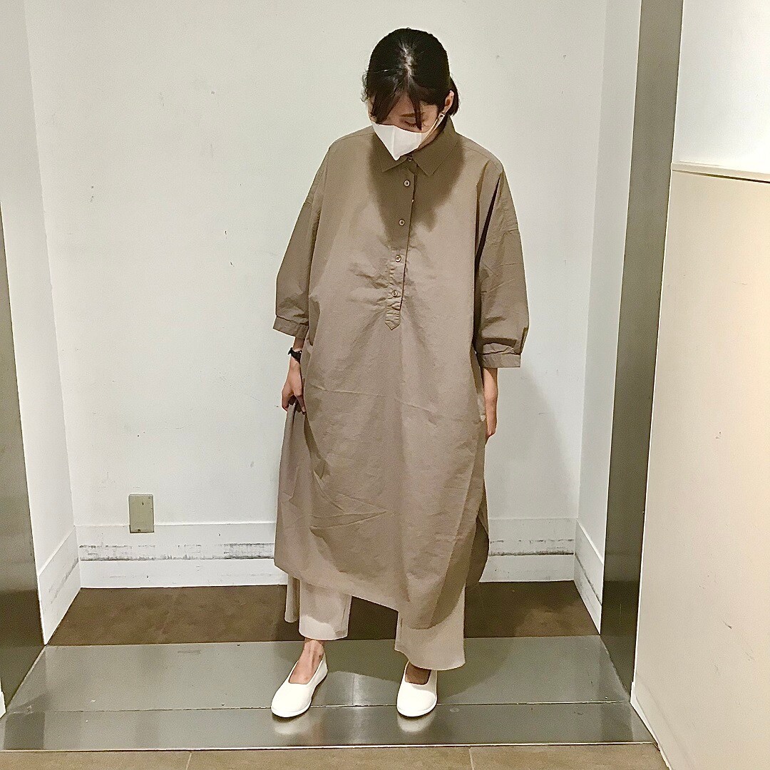 【ミーナ天神】秋服ワンピース