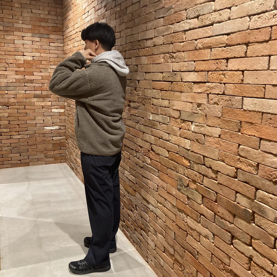 横