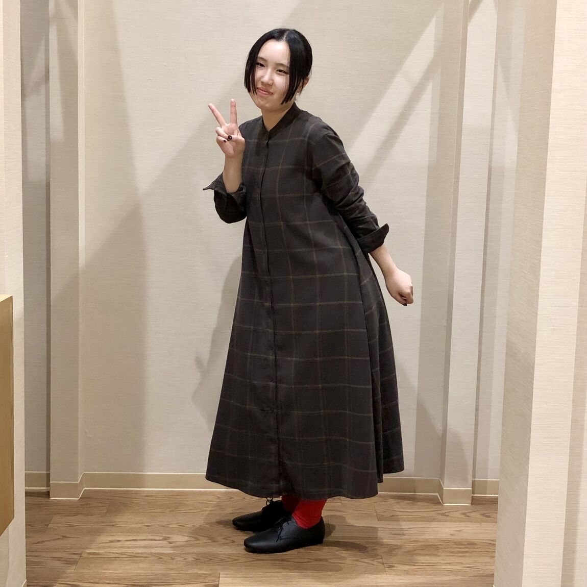 ４