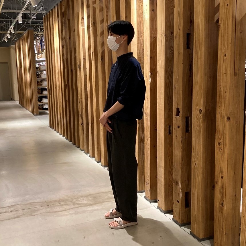シャツ１