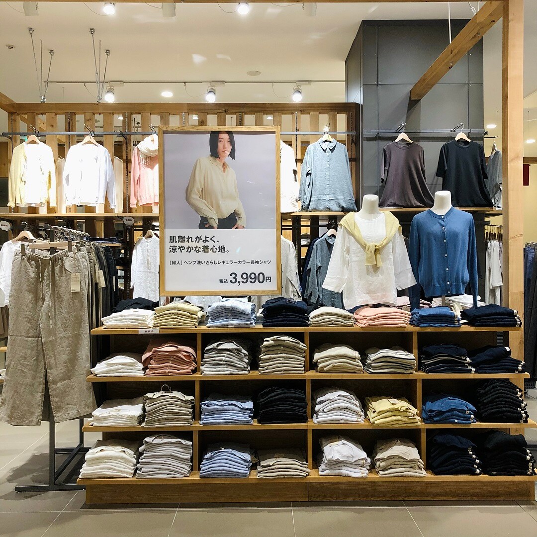 ヘンプ売場写真　婦人