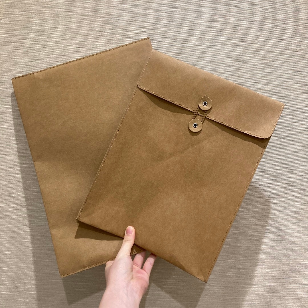 ジーンズラベル　書類ケースの写真