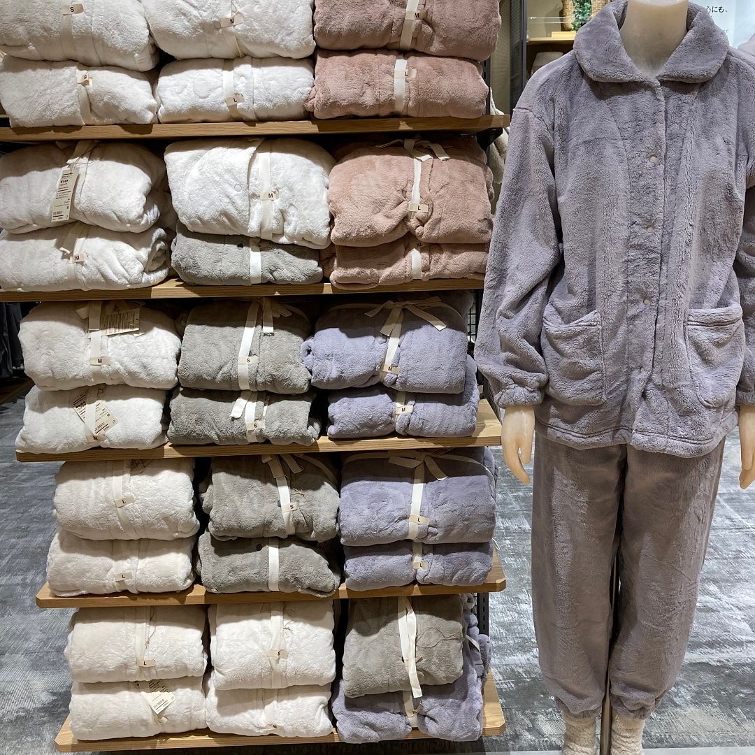 静電気が起きにくい　着る毛布パジャマの写真