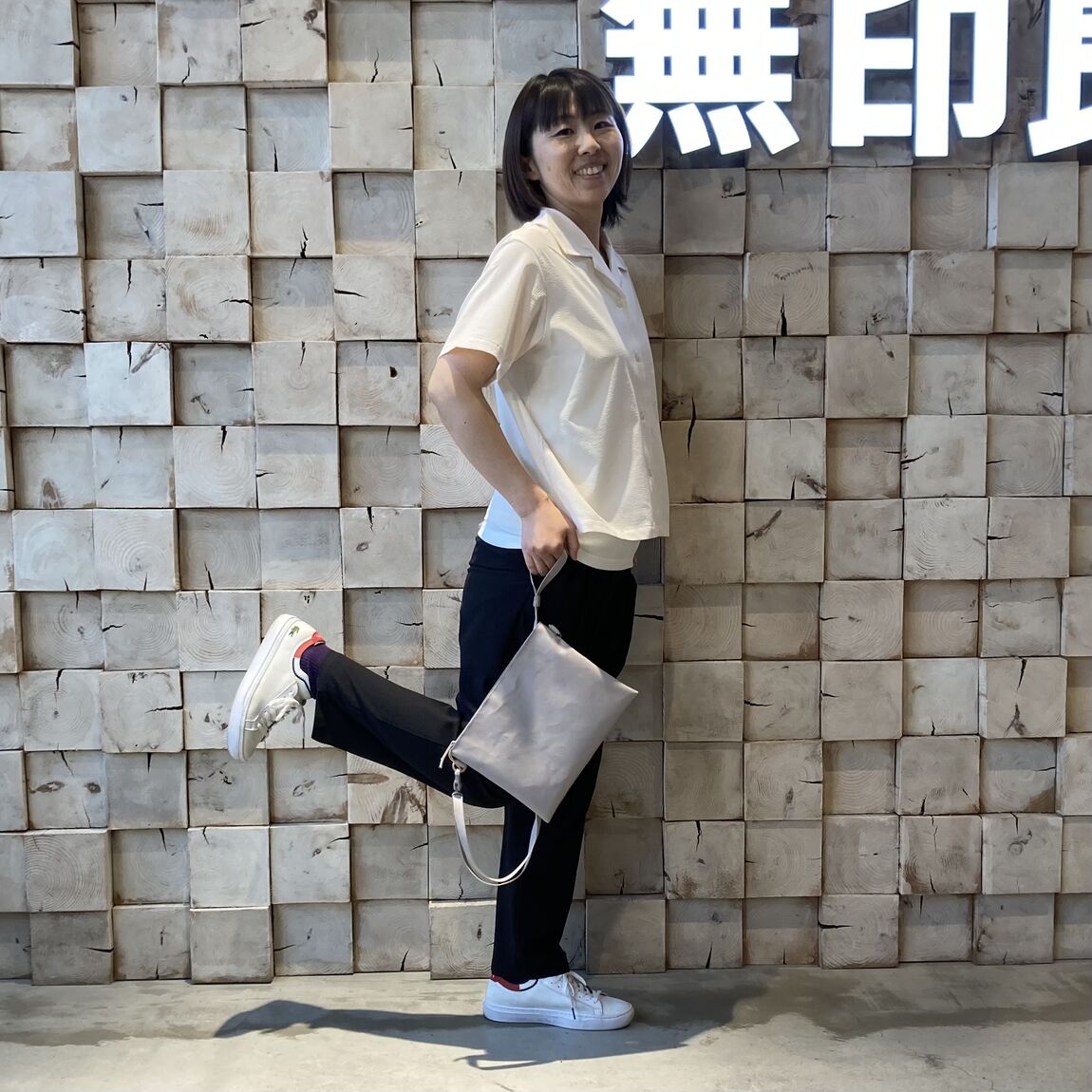 シャツ２