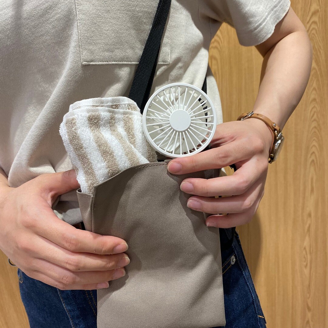 コンパクトハンディファン