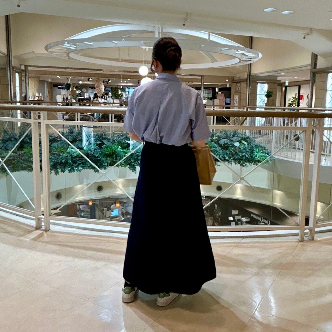 半袖シャツ背面