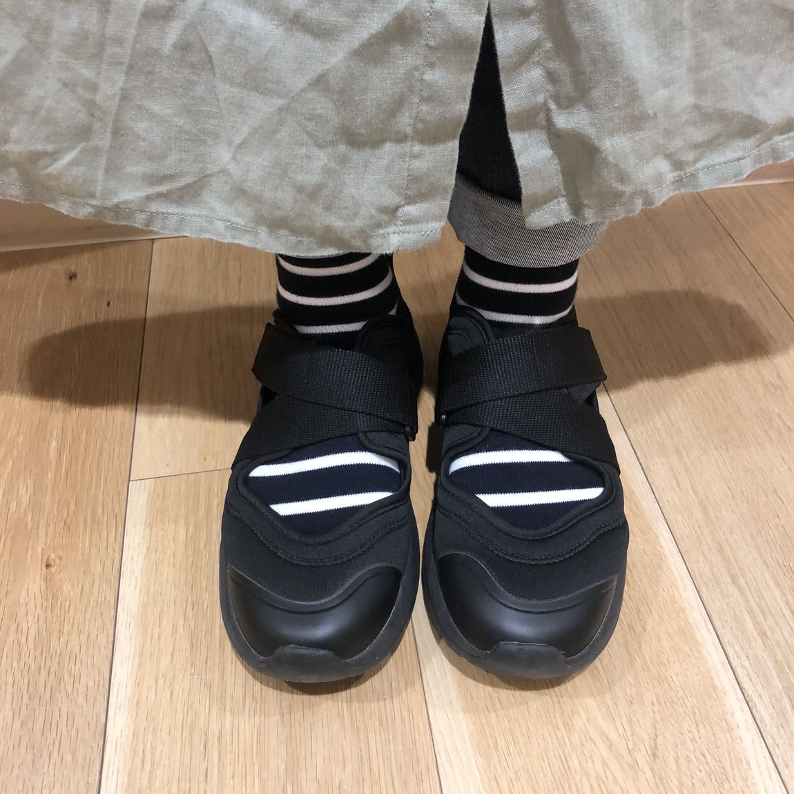 スニーカーサンダル