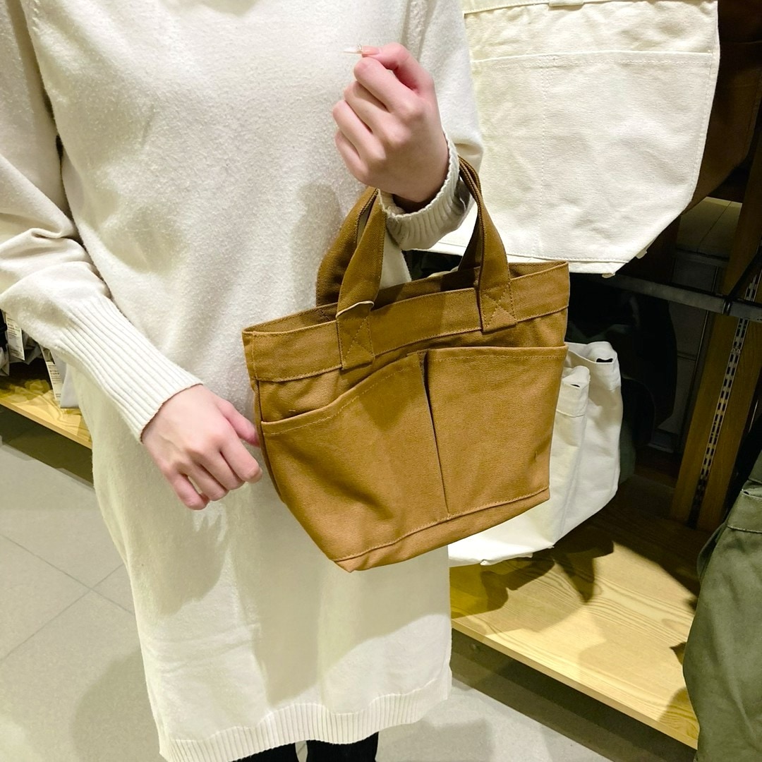 【モレラ岐阜】人気のバッグにちょうどいいサイズ新登場