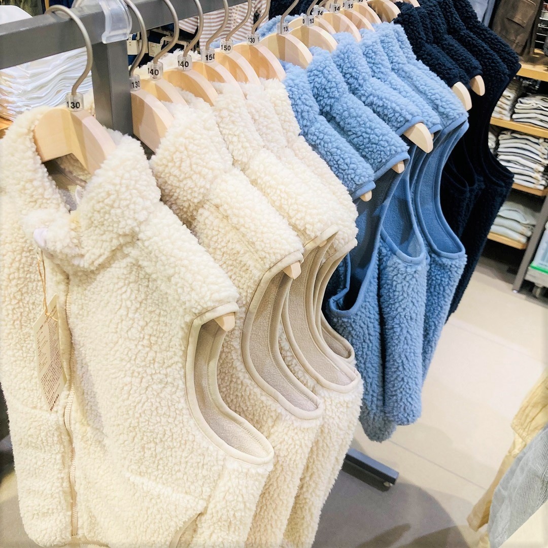 【モレラ岐阜】人気のベスト、着心地がより良くなりました。
