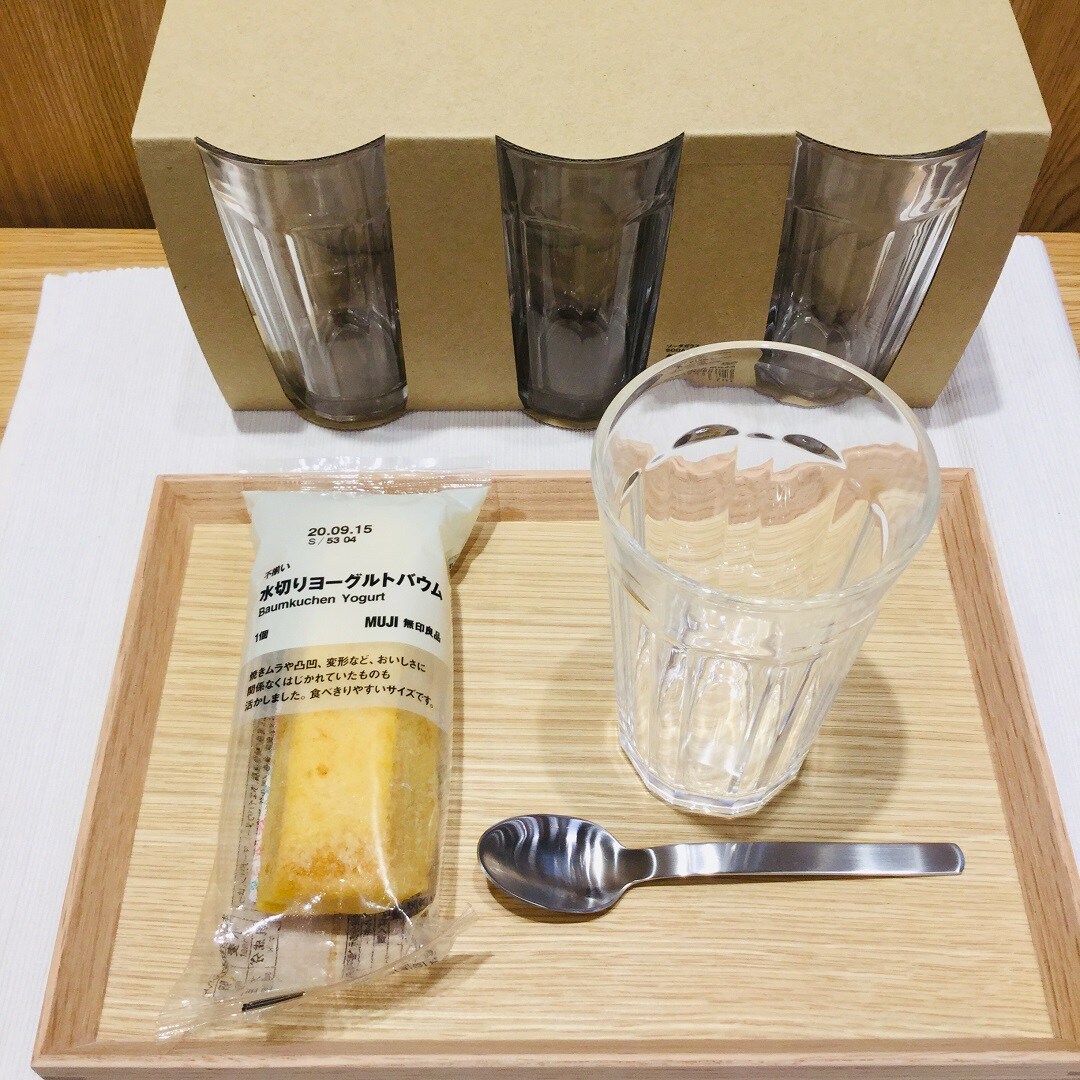 【アピタ千代田橋】アレンジレシピ　桃とヨーグルトのパフェ