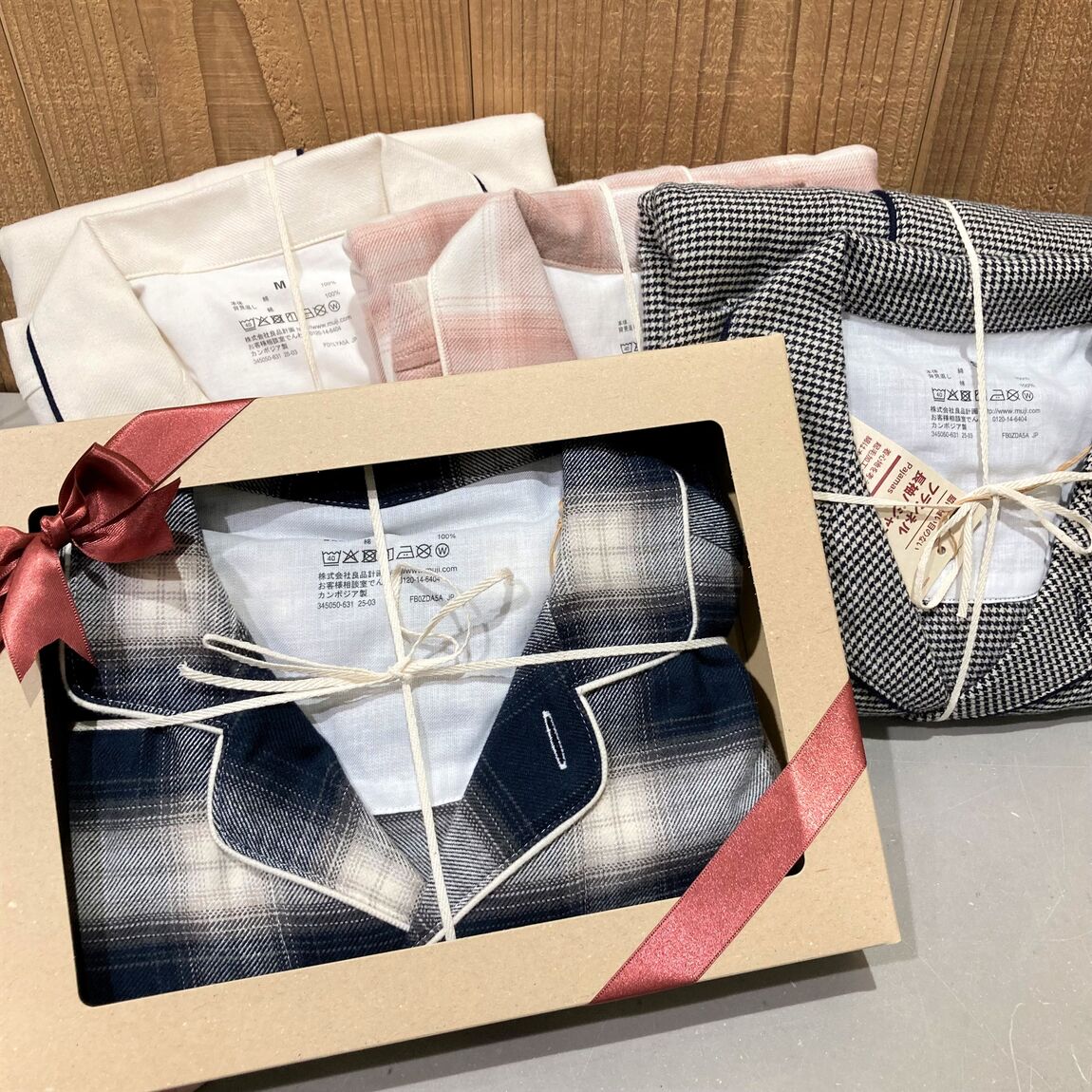 クリスマス　パジャマ