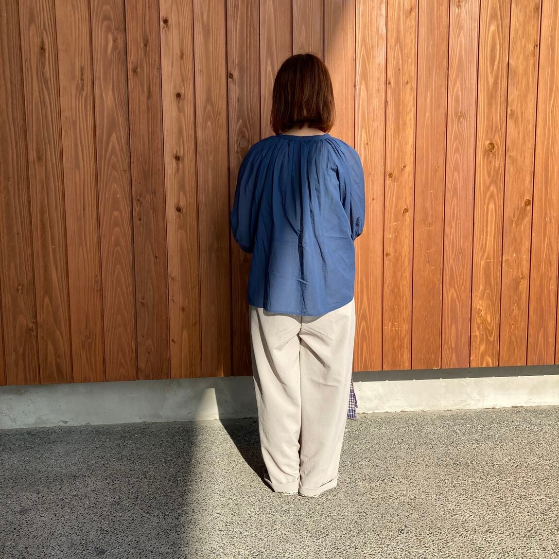 婦人強撚シアー半袖ブラウス②
