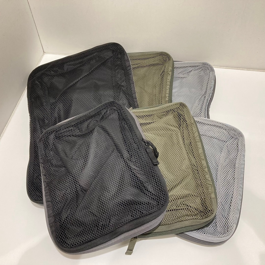 圧縮タイプケース