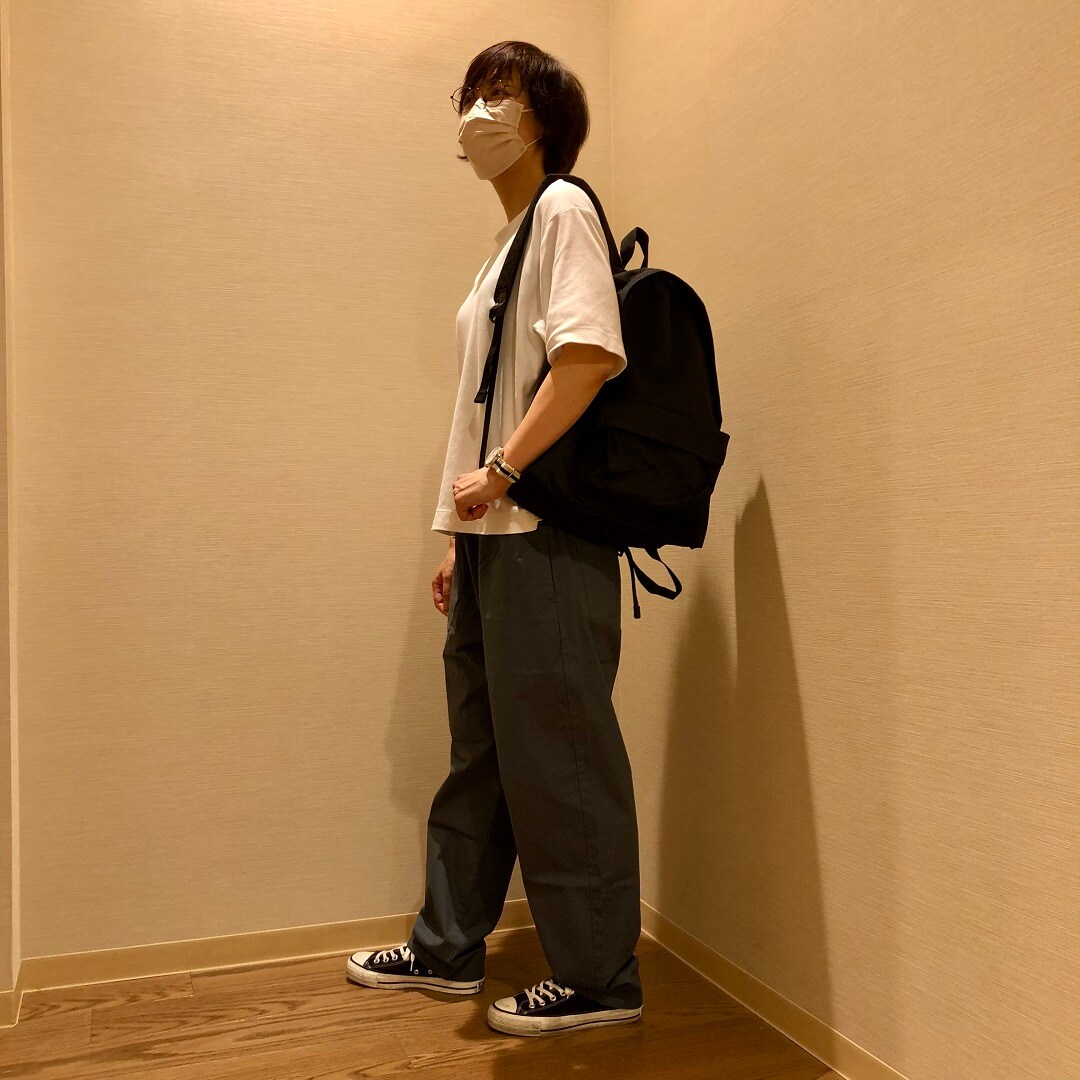 イージーパンツ４