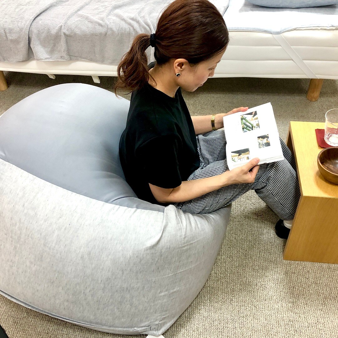 部屋に馴染むカバー画像