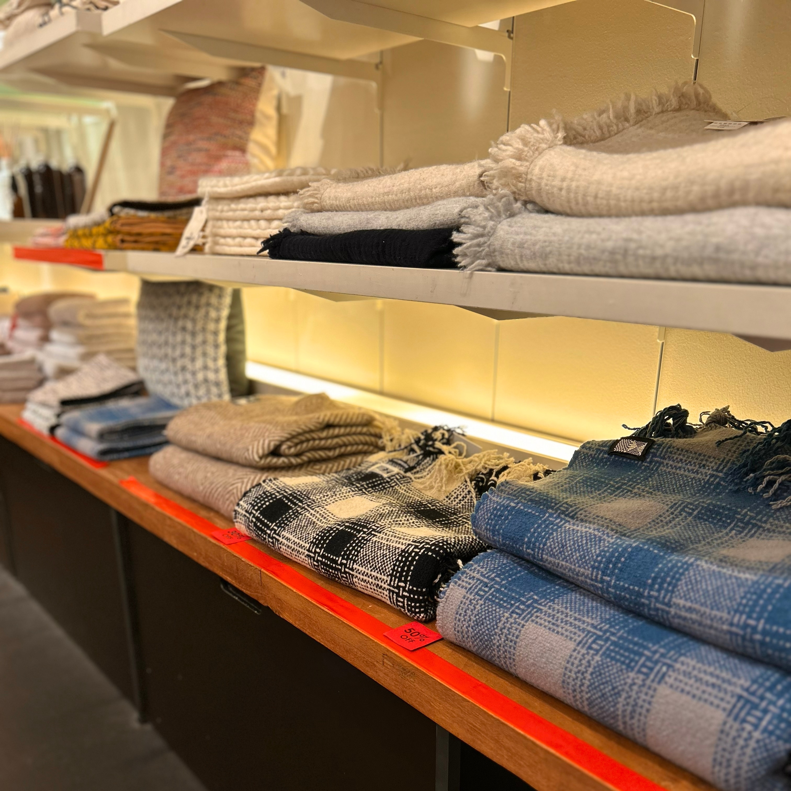 アウトレットマーケット