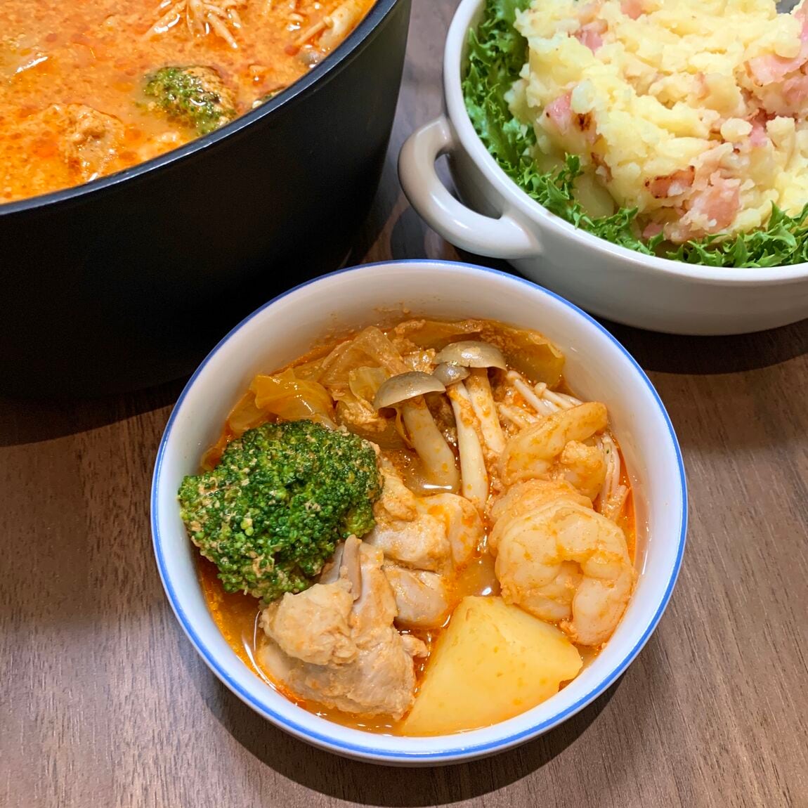 【マルエイガレリア】ご夕食にお鍋はいかがですか
