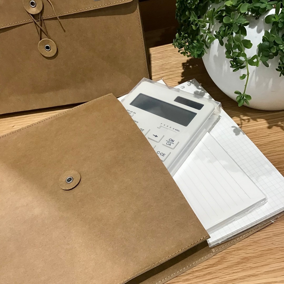 マチ付きでたくさんはいります