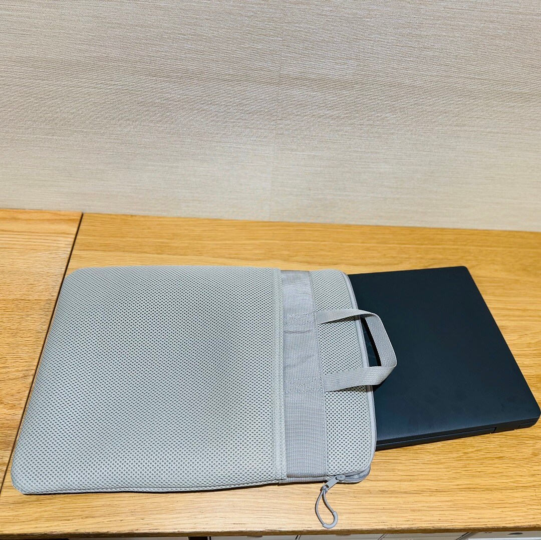 【セレオ国分寺】持ち運びに便利なパソコンケース　発売されました
