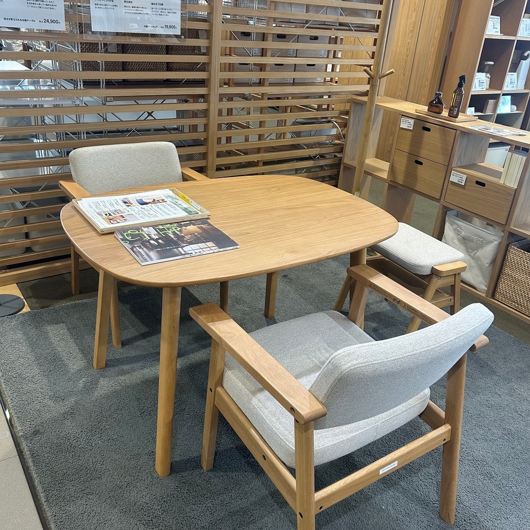 【ジョイナステラス二俣川】新商品の家具展示