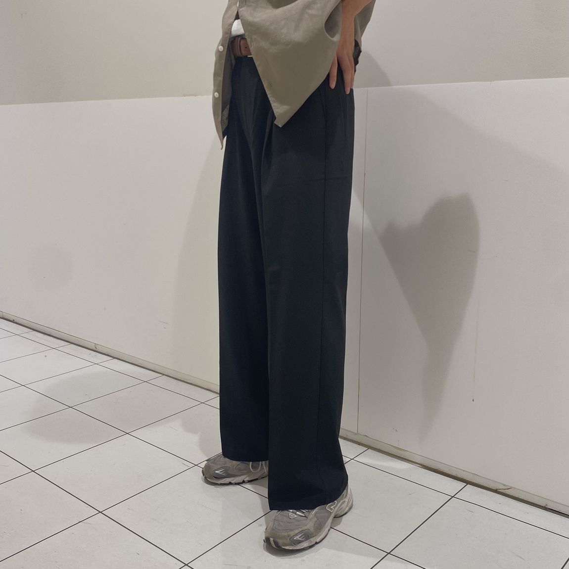 ストレートパンツ
