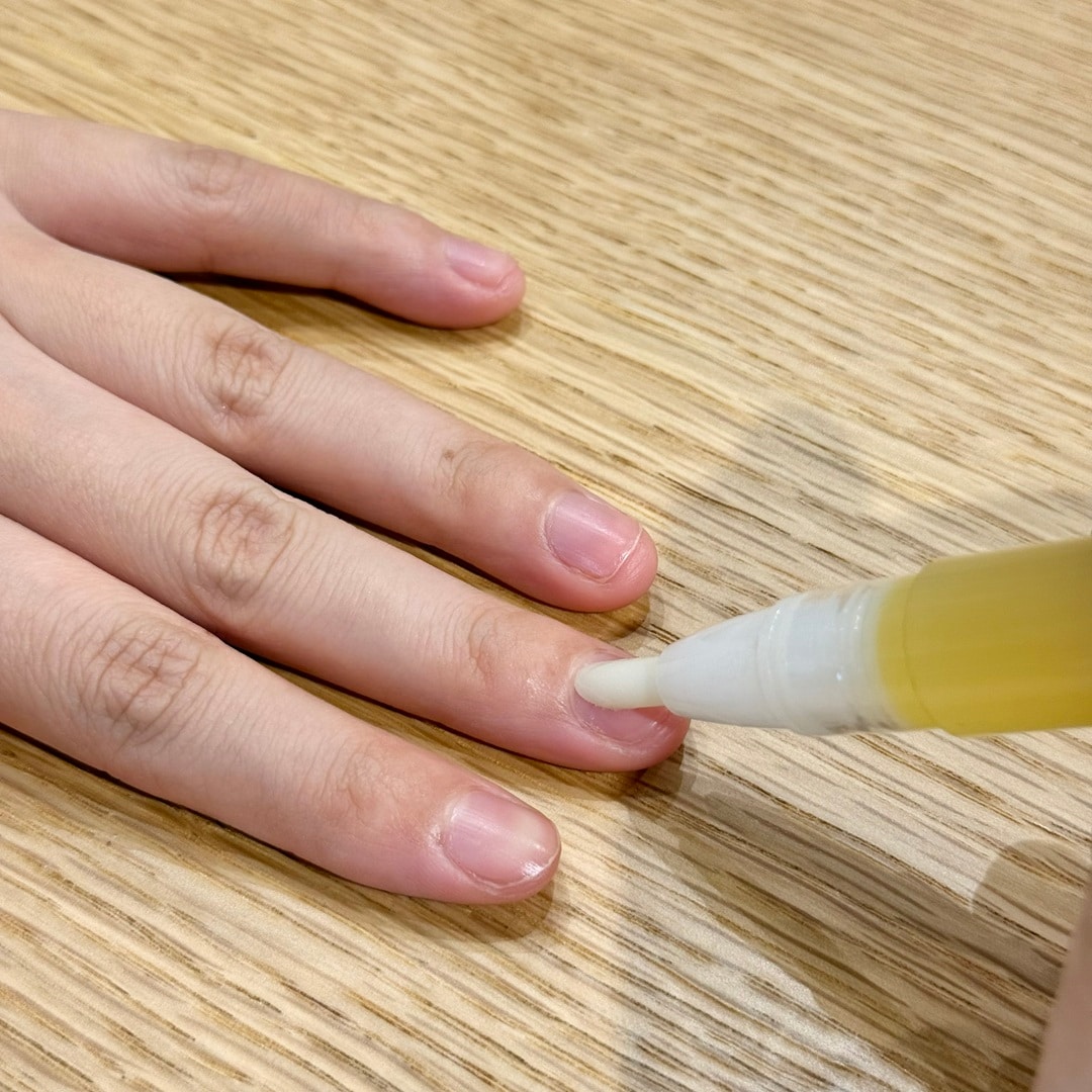 【マルエイガレリア】早めのケアで、乾燥から手を守りませんか_er8nUT