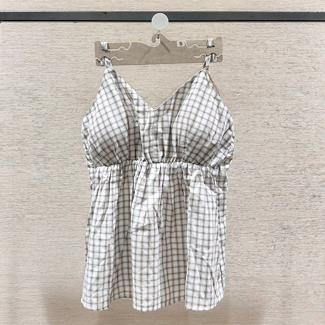 【東急百貨店日吉店】 既に人気の涼しげなキャミソールです_glda46