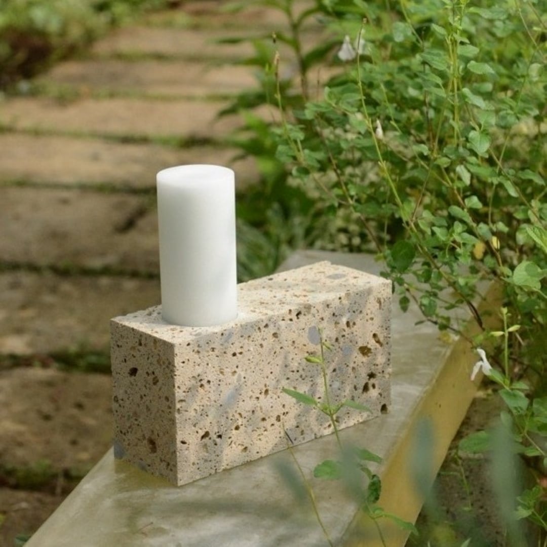 外山翔個展開催中です