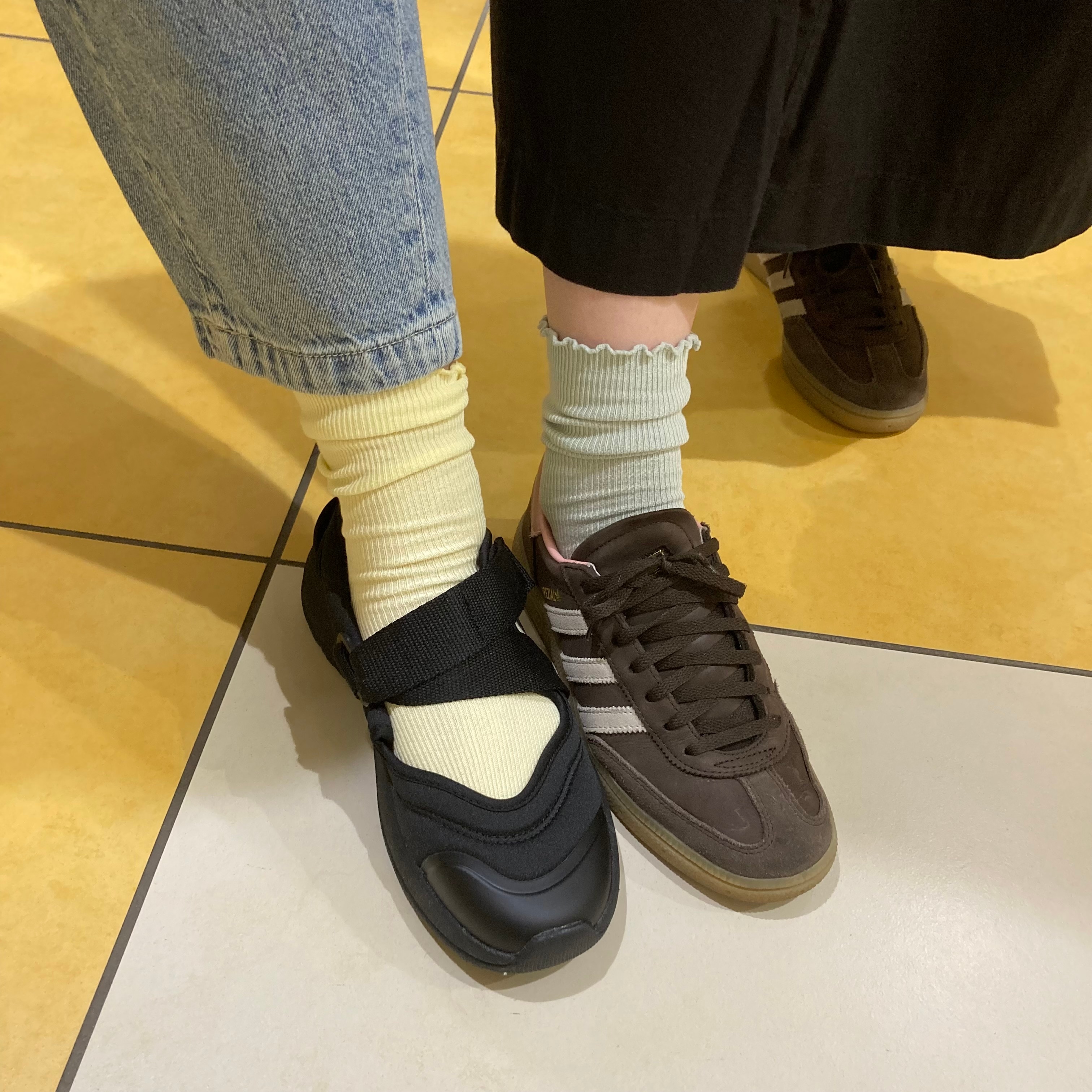 実際に履いてみた靴下をアップした