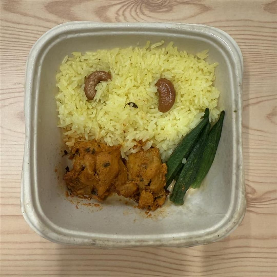 タンドリーチキン＆サフランライス 中身