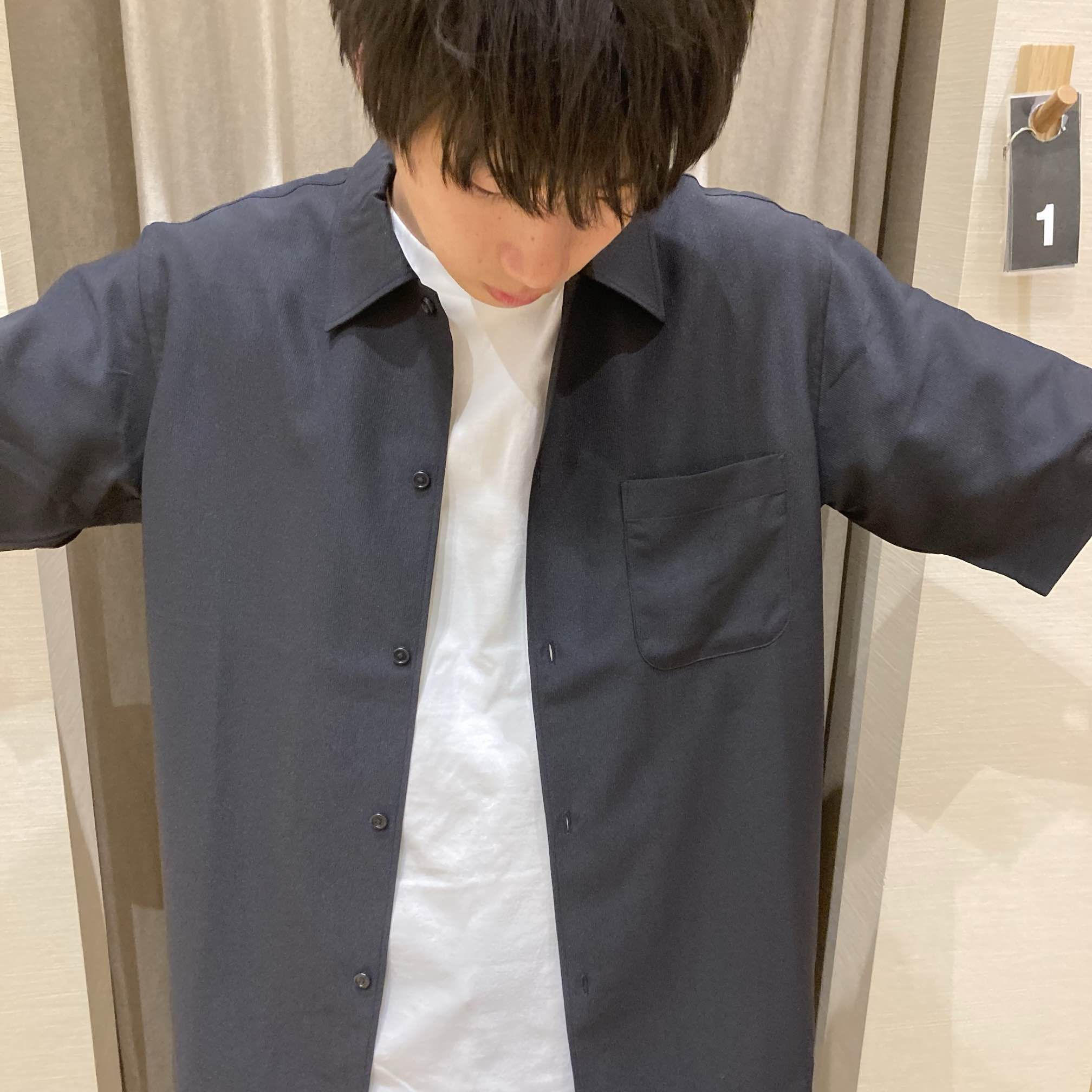 １