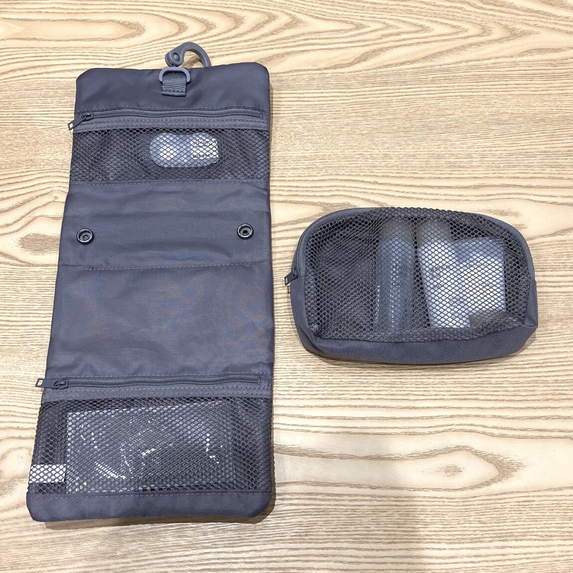 【コープさっぽろすながわ】10月下旬オープン|吊るして使える洗面用具ケースのご紹介_0XAaK1