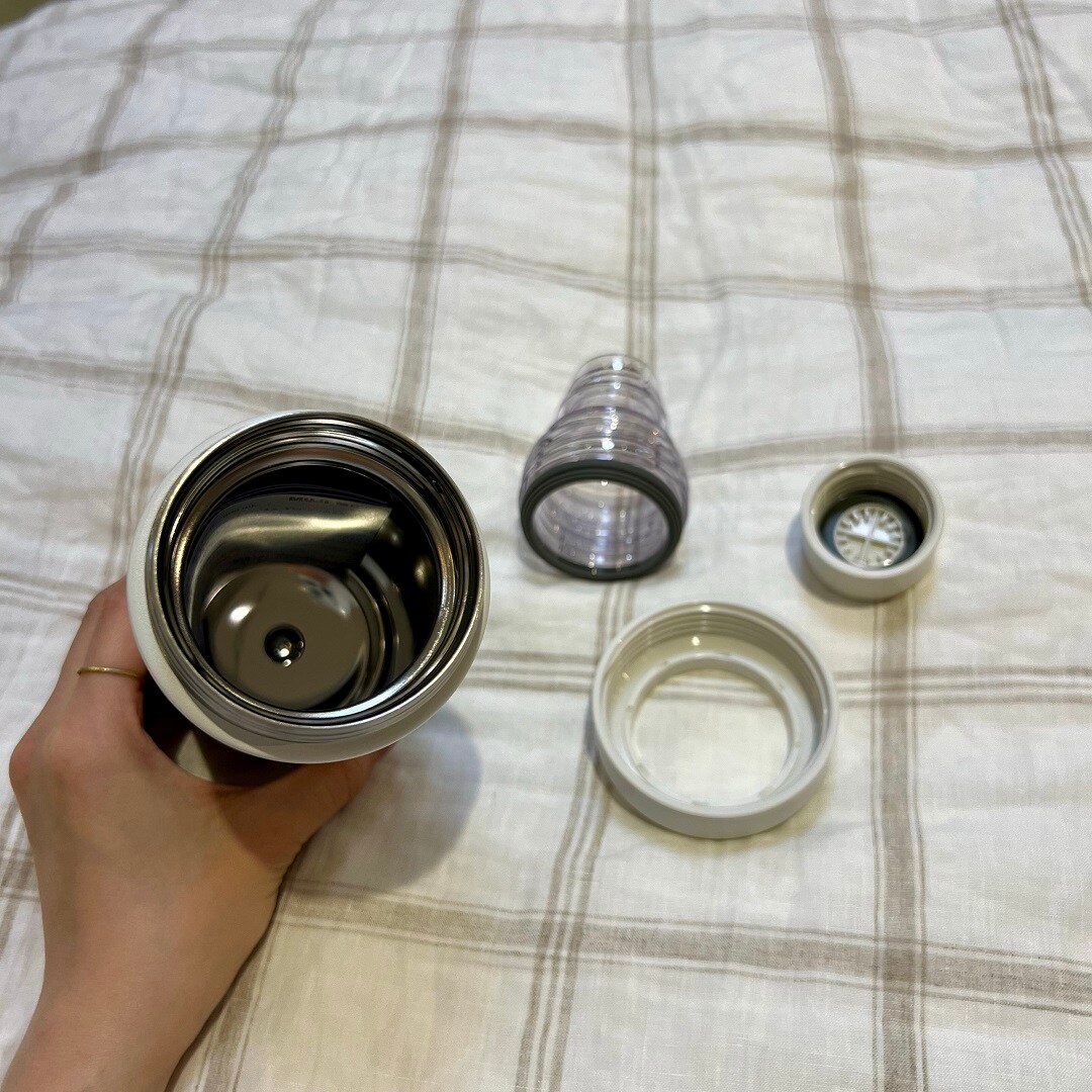炭酸ボトル内部