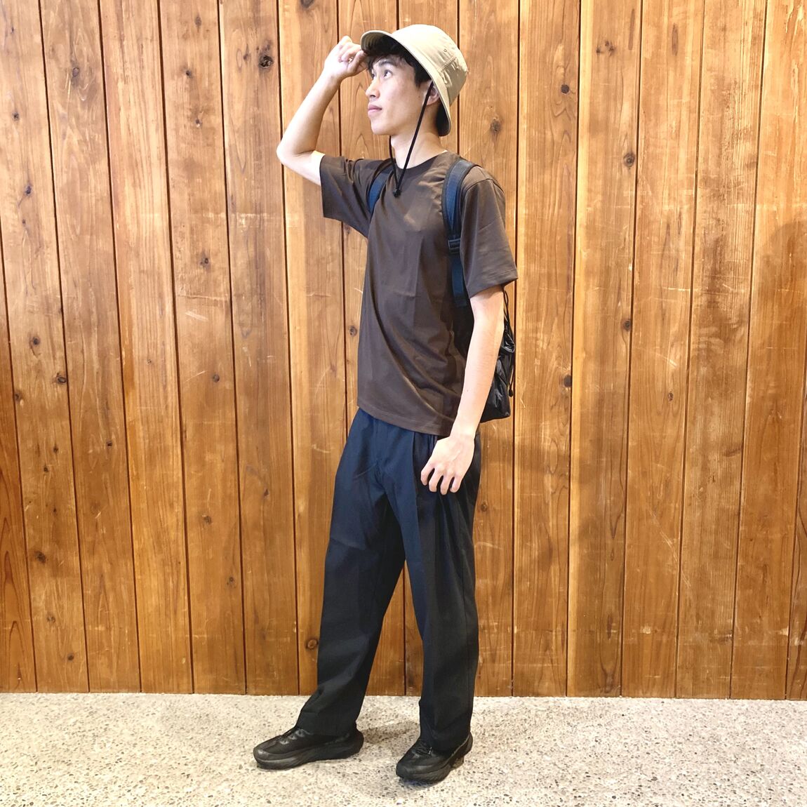 【燕】天竺Tシャツ着用例 スモーキーブラウン