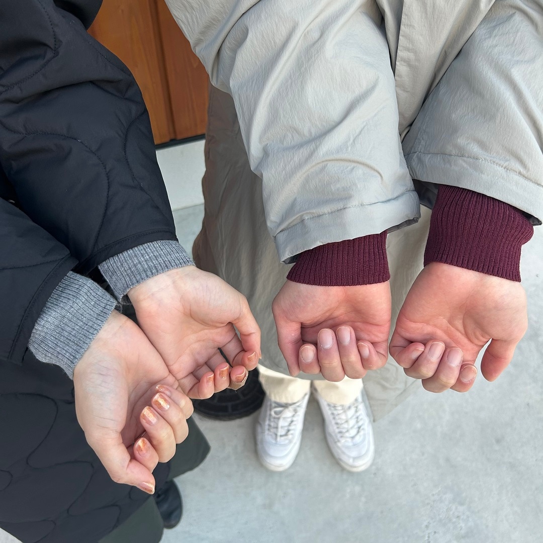 ボルドー　グレー　袖