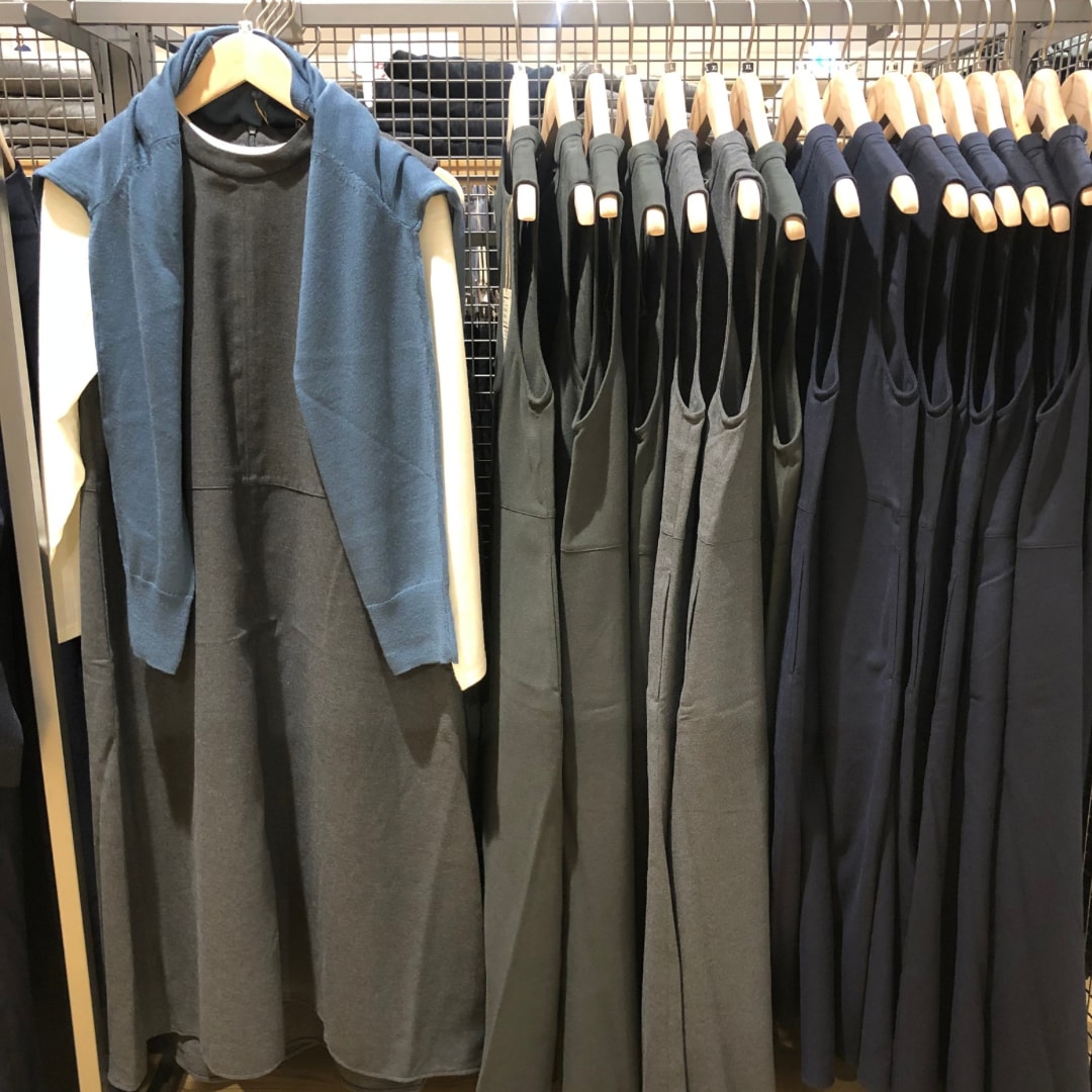 046843_20251020_01_05